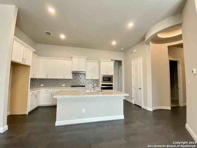 27715 Dana Creek Dr - Photo 5 of 11