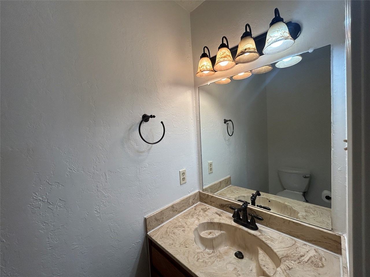 6509 Hickock Dr - Photo 2 of 24