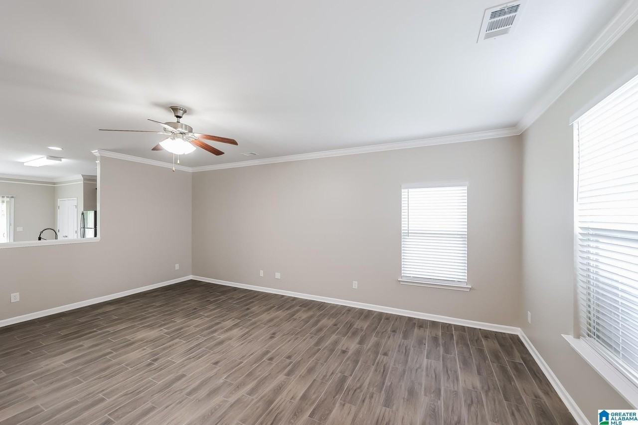 6748 Deer Foot Dr - Photo 4 of 16