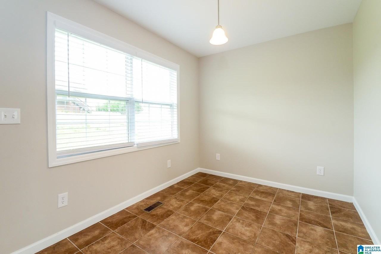212 Quail Hollow Rd - Photo 6 of 16