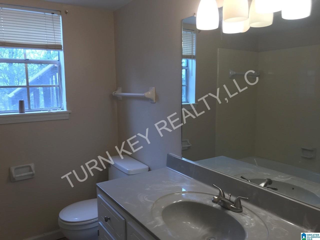2548 Janice Cir Ne - Photo 6 of 20