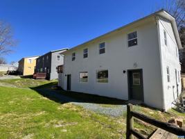featured image of 1307 King St #B