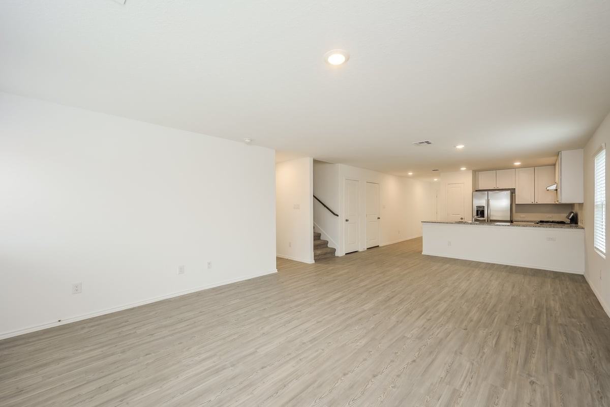 10727 Hernando Ct - Photo 7 of 15