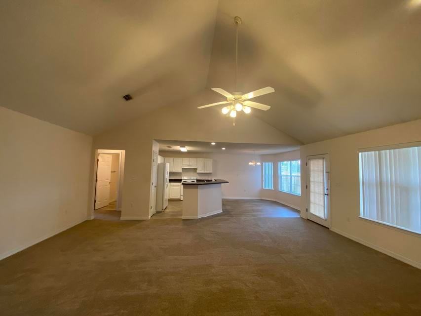 6728 Leisure St - Photo 4 of 45