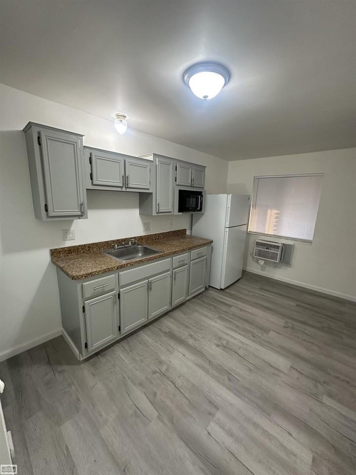 60 60 Logan - Unit 7A Street - Photo 6 of 8