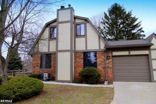 1970 Pondview Ct - Photo 1 of 1