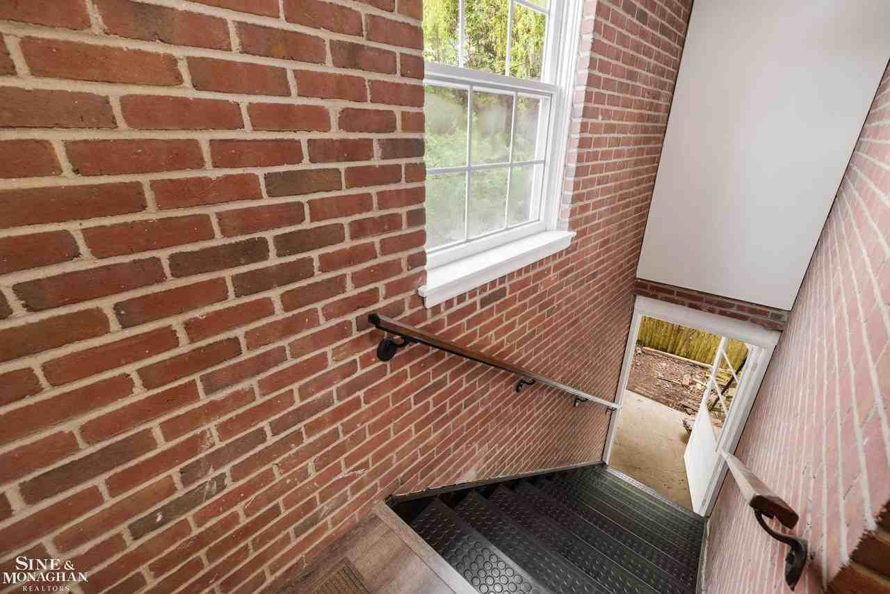 17111 E Jefferson Ave #35 - Photo 5 of 36