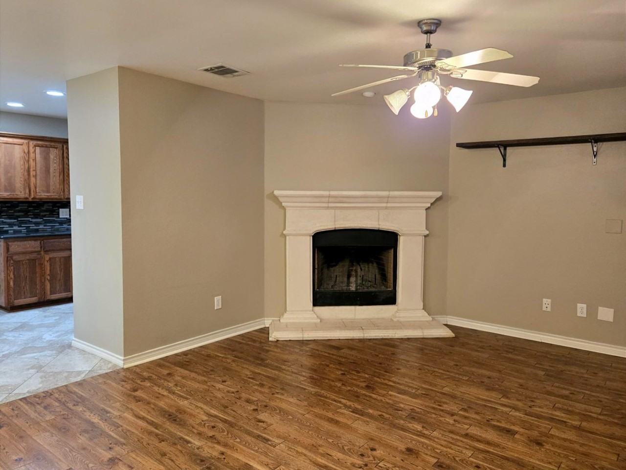 14045 Silkwood Dr - Photo 3 of 12
