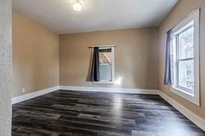 3211 Bideker Ave - Photo 6 of 18