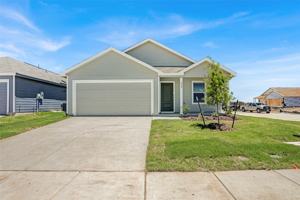 featured image of 839 Pawpaw Dr