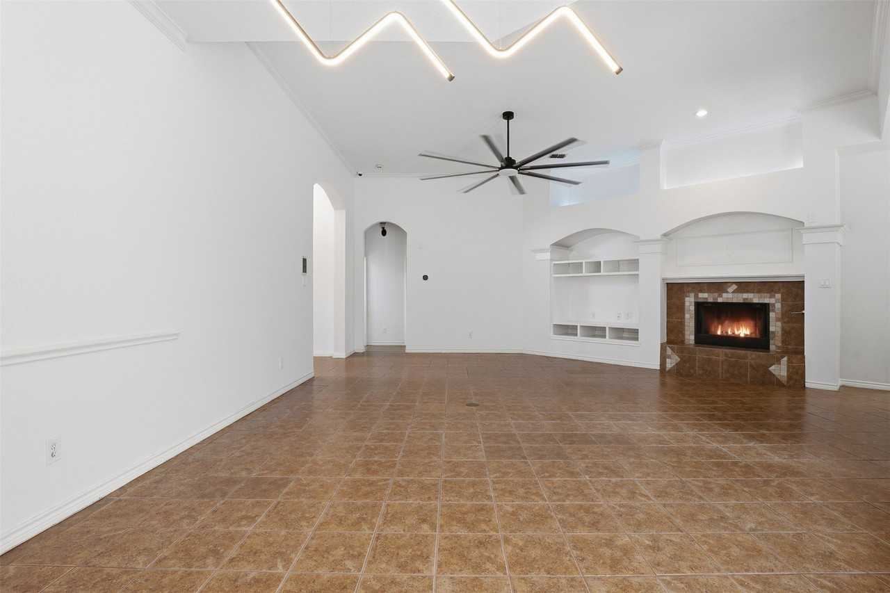 6320 Merritt Way Ct - Photo 7 of 38
