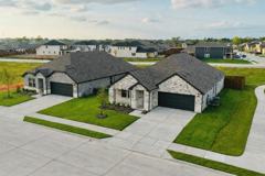 463 Yellowstar Ln - Photo 1 of 1