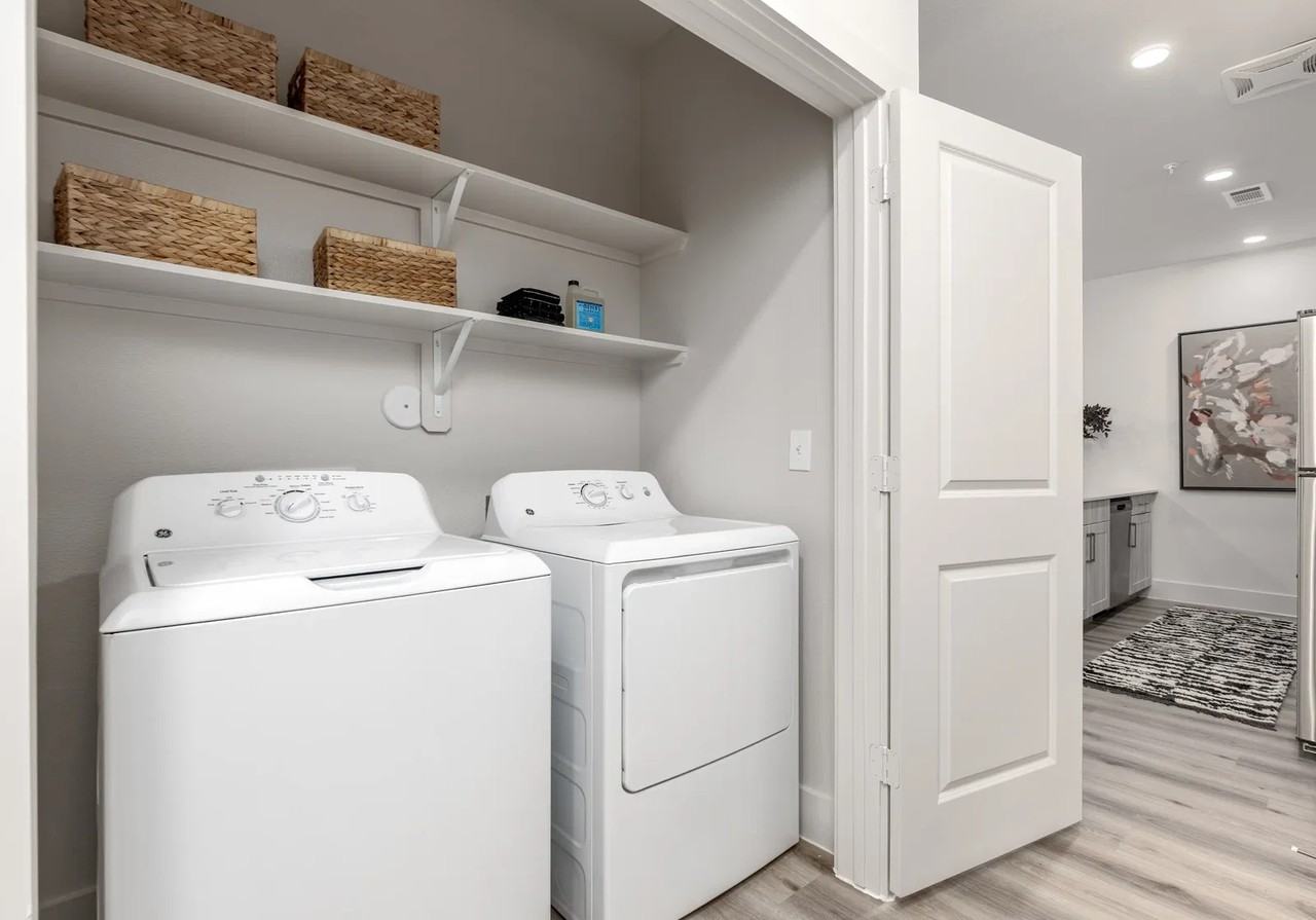 4001 W Ob Groner Rd #6101 - Photo 5 of 7