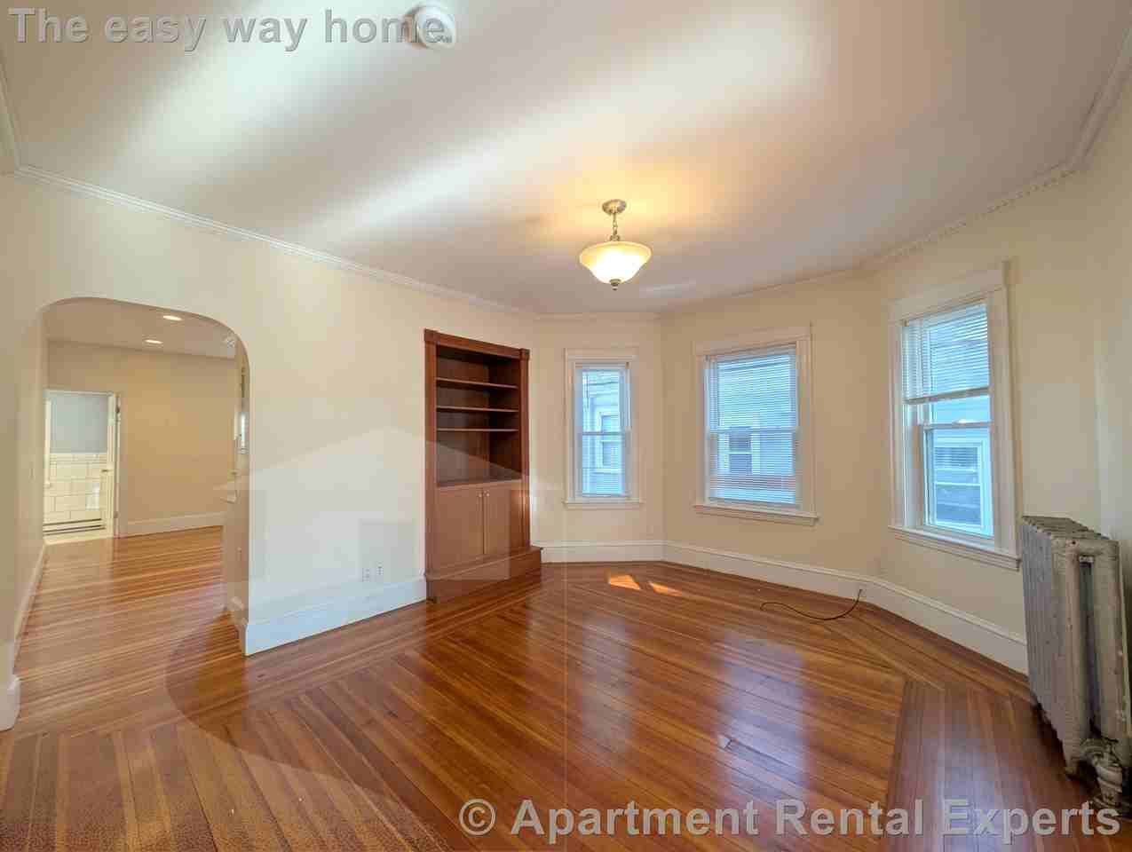 179 College Ave #2 - Photo 3 of 16