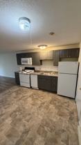 40 Dinan Dr #11 - Photo 1 of 1
