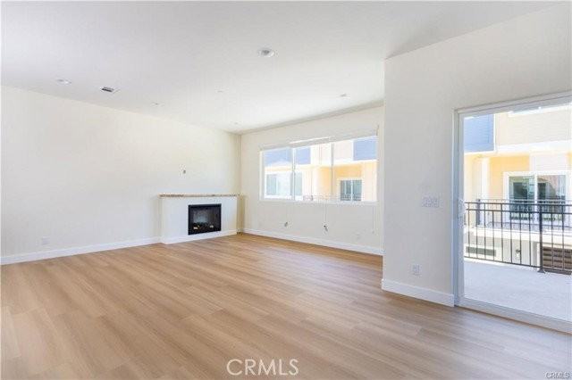 1042 San Juan St - Photo 7 of 8