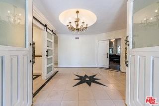 18022 Lake Encino Dr - Photo 3 of 8