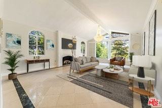 18022 Lake Encino Dr - Photo 5 of 8