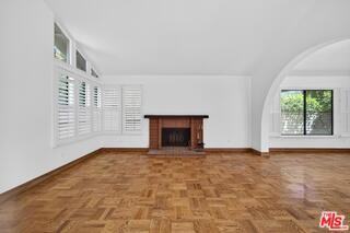 7652 Quimby Ave - Photo 5 of 8