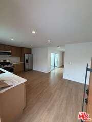 5417 Gentry Ave - Photo 2 of 8