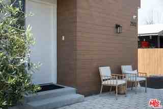 2512 Berkeley Ave - Photo 6 of 8
