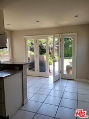 8501 Lilienthal Ave - Photo 3 of 7