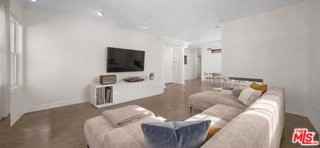 9848 Vidor Dr #101 - Photo 2 of 8