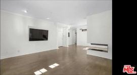 9848 Vidor Dr #101 - Photo 3 of 8