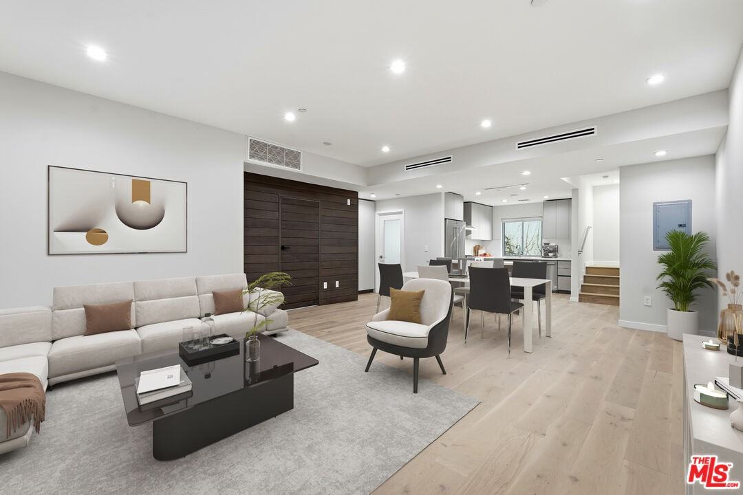 1006 Hancock Ave #C