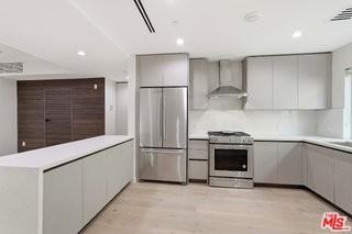 1006 Hancock Ave #C - Photo 6 of 8