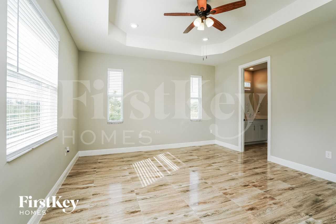 3303 14th St Sw - Photo 7 of 15
