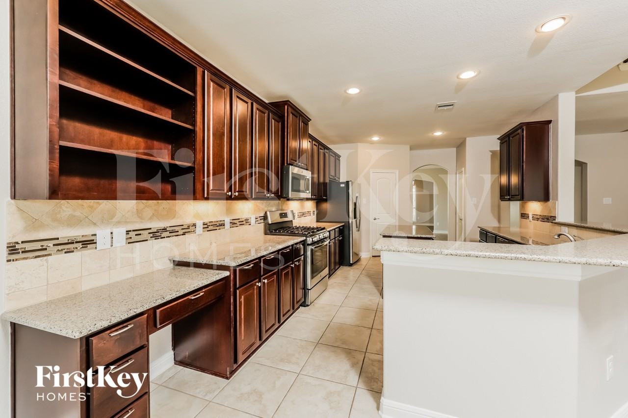16827 W Whimbrel Cir - Photo 6 of 16