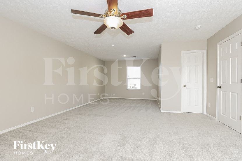 6001 Burnett Cir - Photo 7 of 15