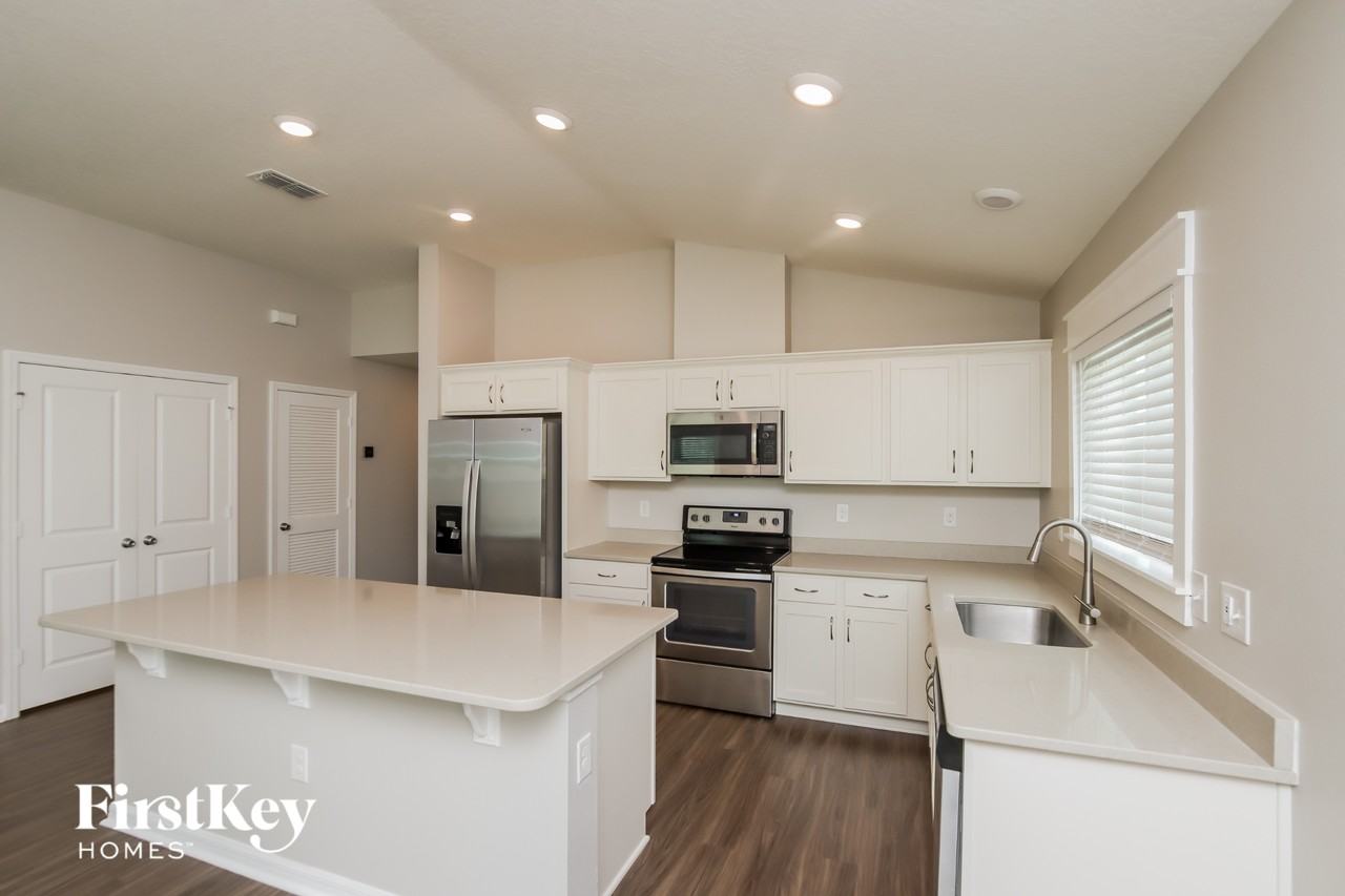 4793 Academic Ln - Photo 7 of 15