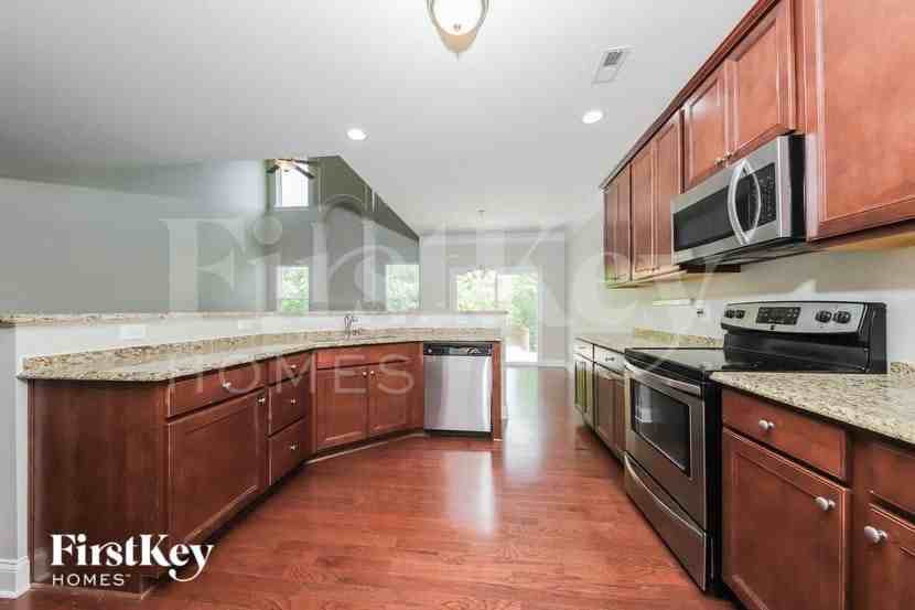 2516 Steep Oak Ct - Photo 5 of 15