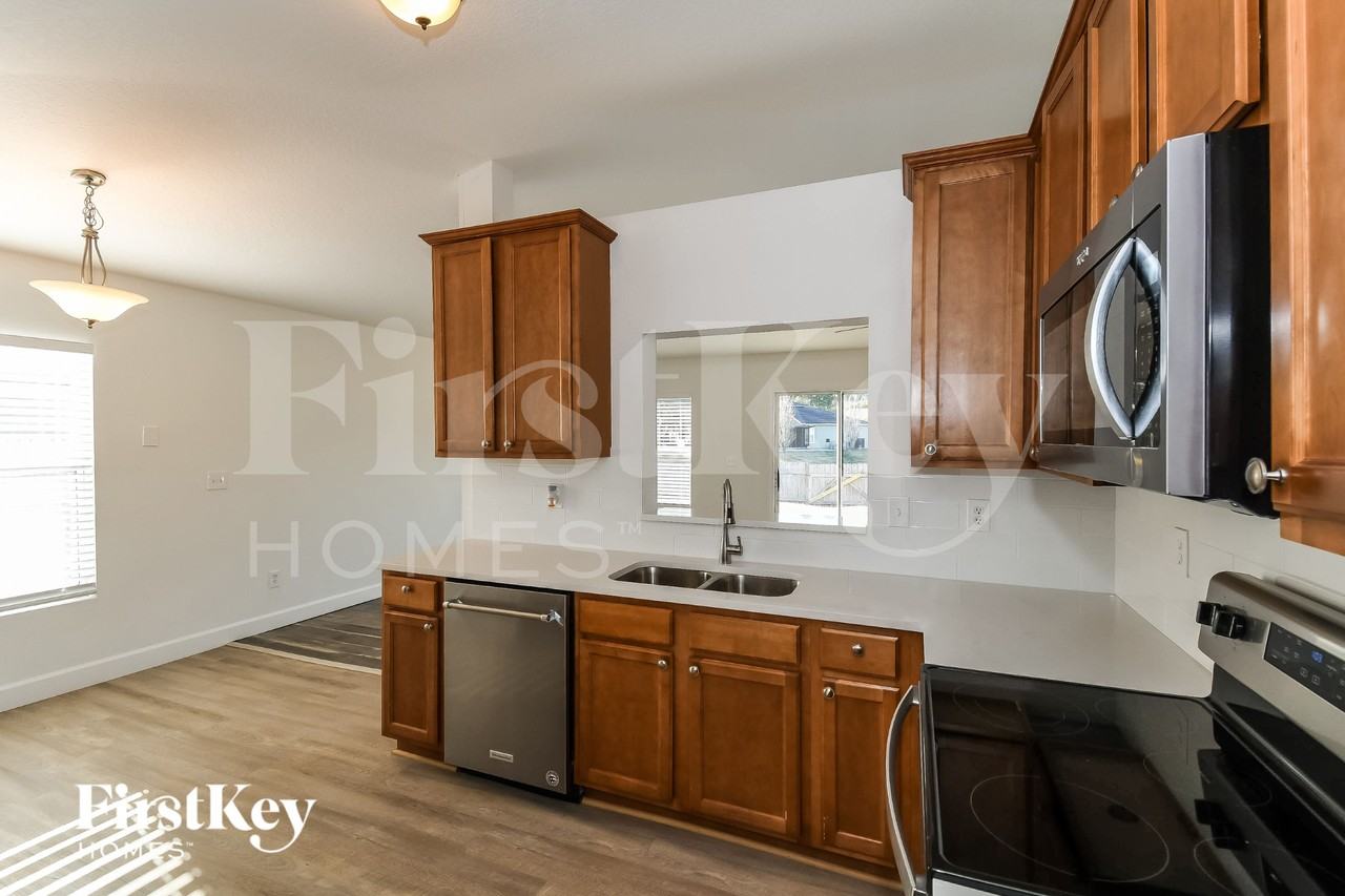 314 Marisco Way - Photo 7 of 16
