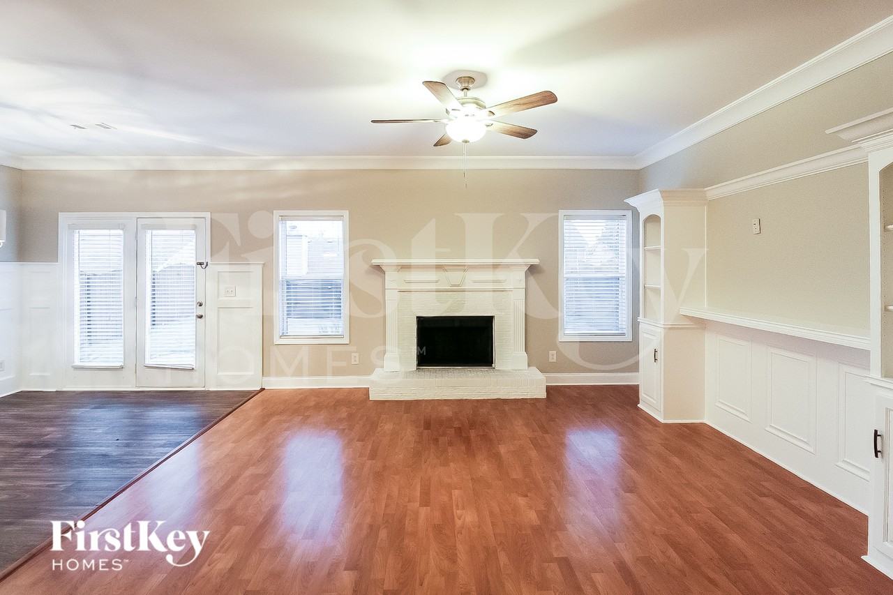 2071 Lily Valley Dr - Photo 3 of 15