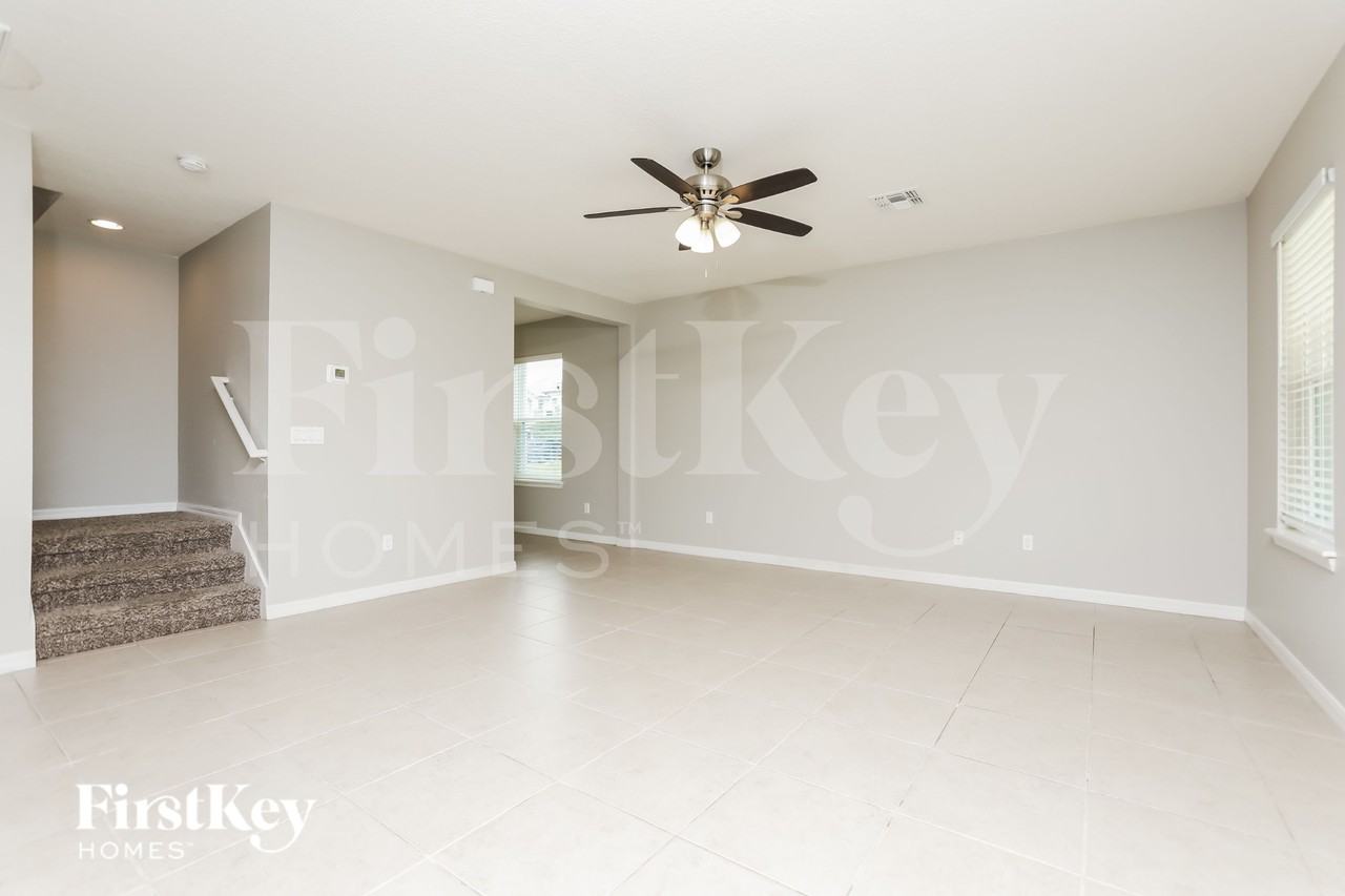 2600 San Simeon Way - Photo 2 of 17