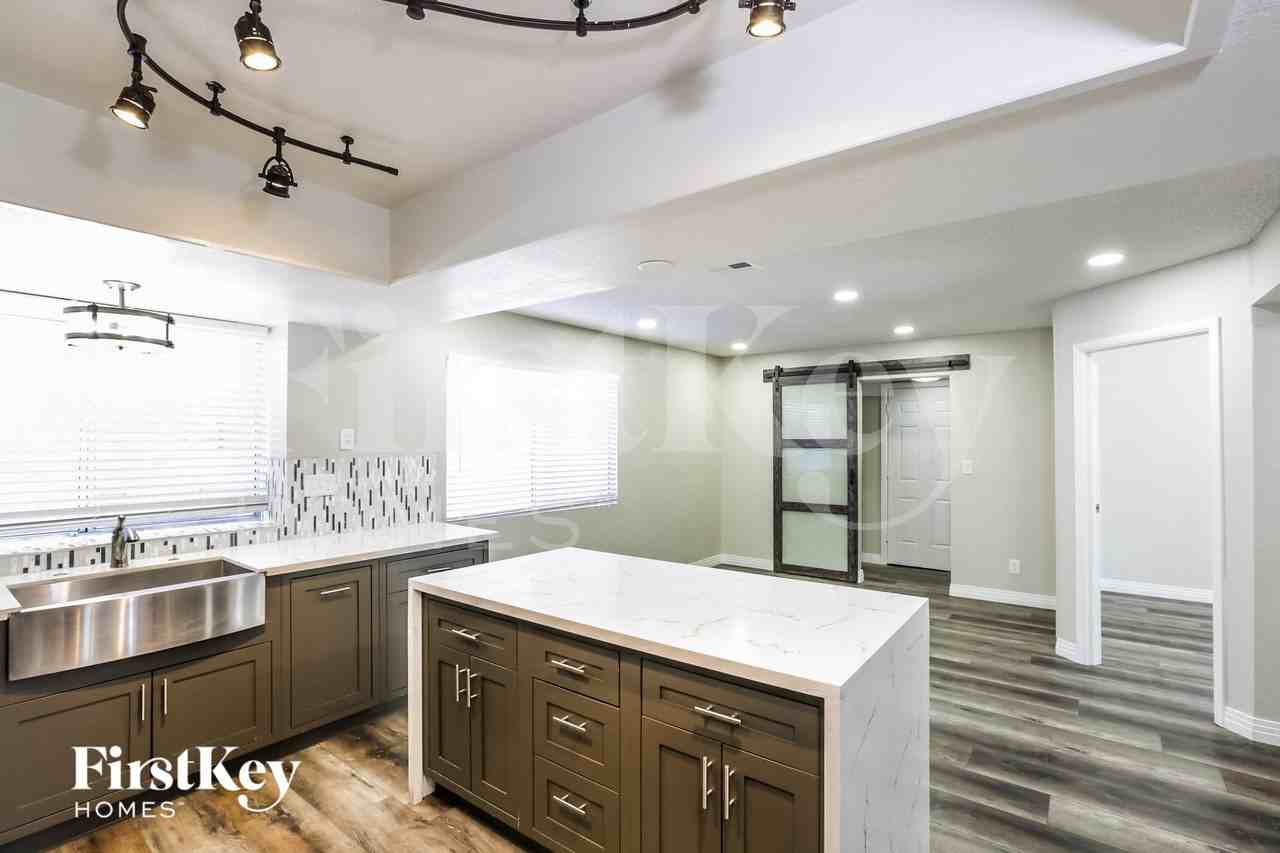 2699 Moortown St - Photo 7 of 15