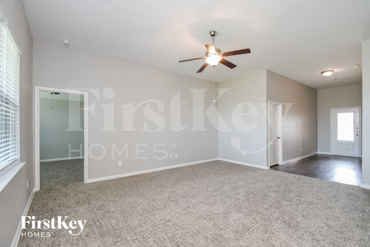 1536 Millennium Dr - Photo 3 of 16