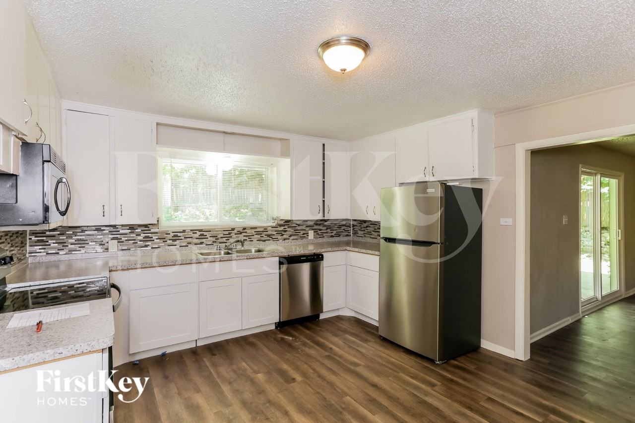 3105 Santa Fe Trl - Photo 6 of 16