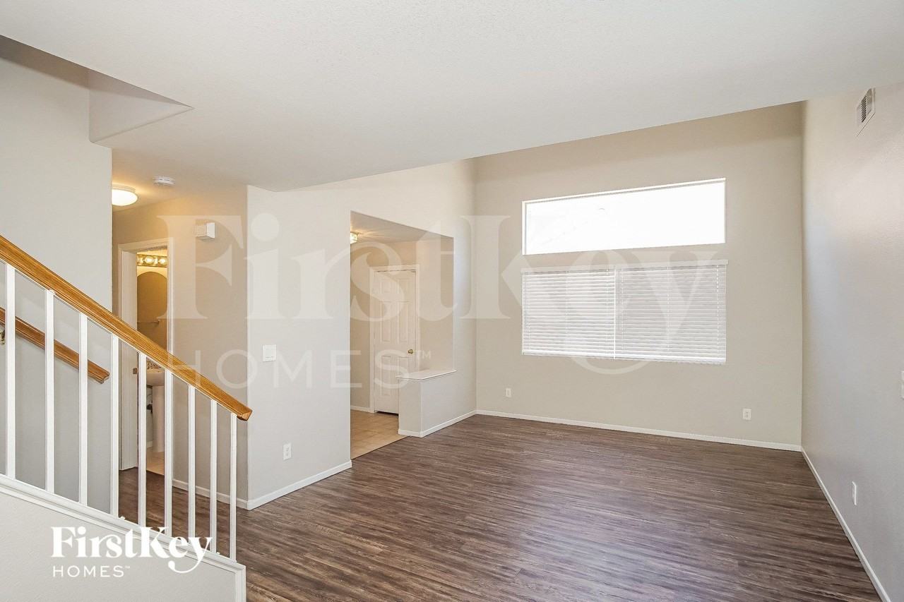 9134 Cazador St - Photo 2 of 15