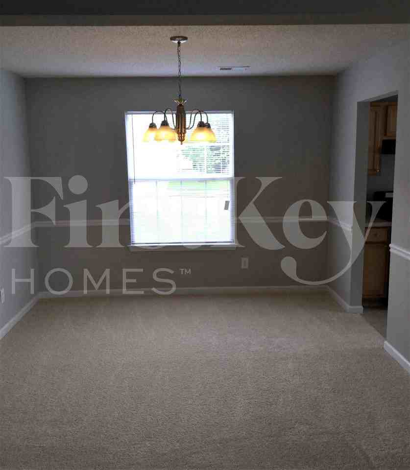 4200 Reserve Hill Xing - Photo 4 of 18