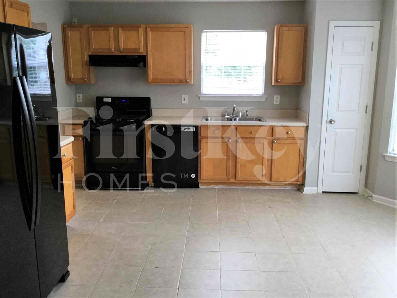 4200 Reserve Hill Xing - Photo 6 of 18