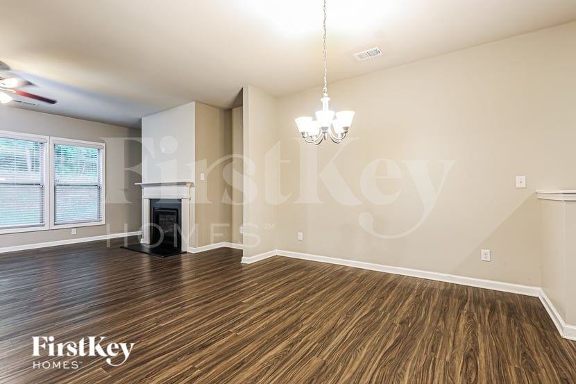 3172 Baylor Cir - Photo 5 of 16