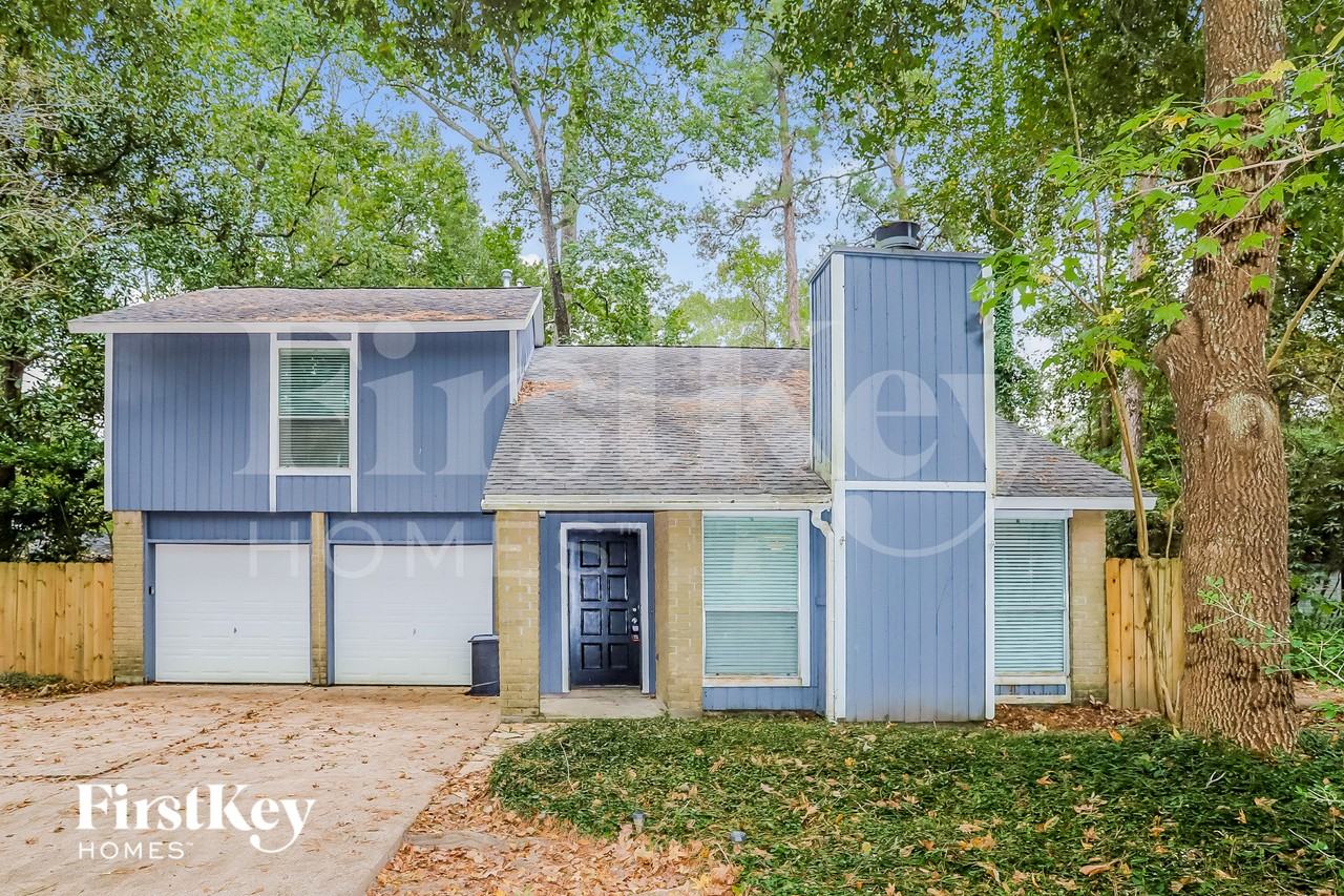 3127 Village Woods Dr