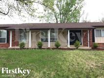 2110 Somerset Dr - Photo 1 of 1