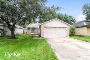 featured image of 19446 Cypress Cliff Dr