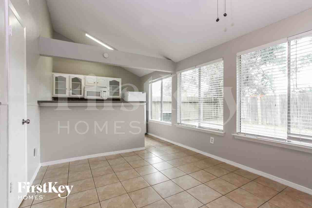 19446 Cypress Cliff Dr - Photo 6 of 16