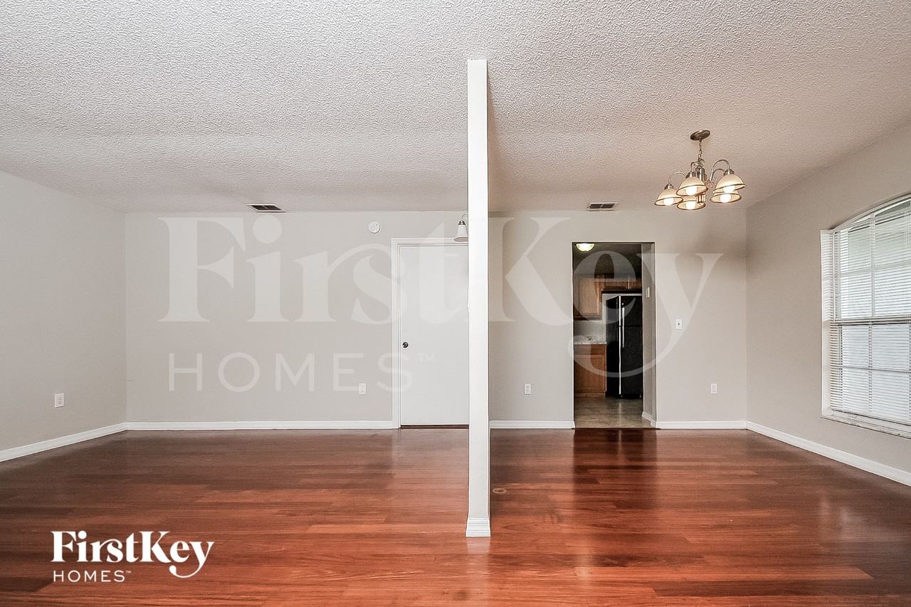 1659 Fruitwood Dr - Photo 4 of 16